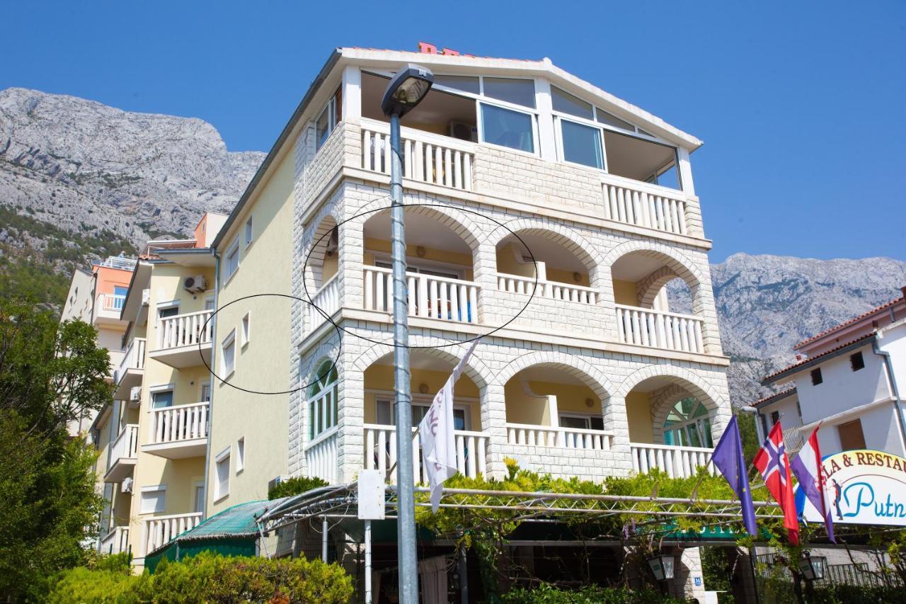 Apartmani Putnik Baška Voda Екстериор снимка