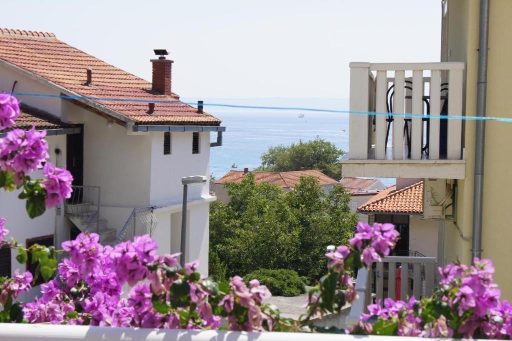 Apartmani Putnik Baška Voda Екстериор снимка